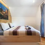 Grad - Sauna & Hot Tub Apartman *
