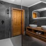Grad - Sauna & Hot Tub * Bled