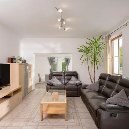 Grad - Sauna & Hot Tub 布莱德