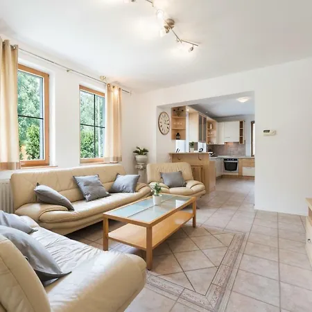 Grad - Sauna & Hot Tub Apartament Bled