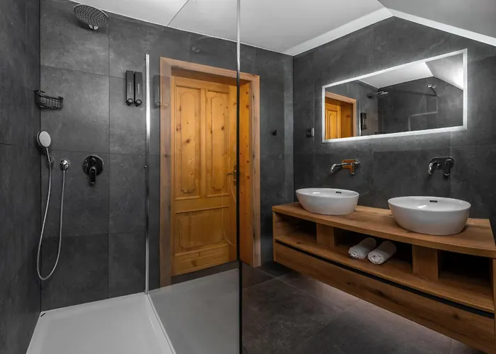 Grad - Sauna & Hot Tub * Bled